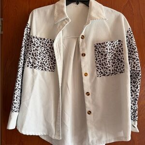 White & Black Leopard Print Light Corduroy Jacket With Pockets